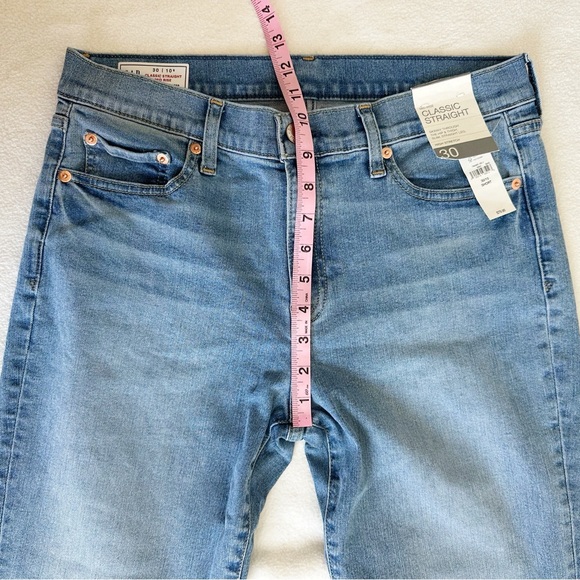 Gap Women’s Mid Rise Classic Straight Stretch Jeans, size 30 Short / 10 Short - Picture 8 of 16